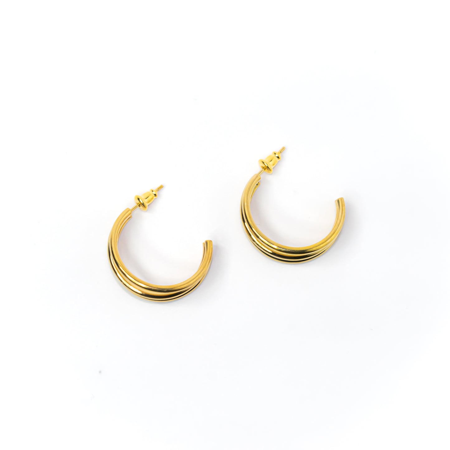 ESSENTIAL SMALL GOLDEN TRIPLE HOOPS