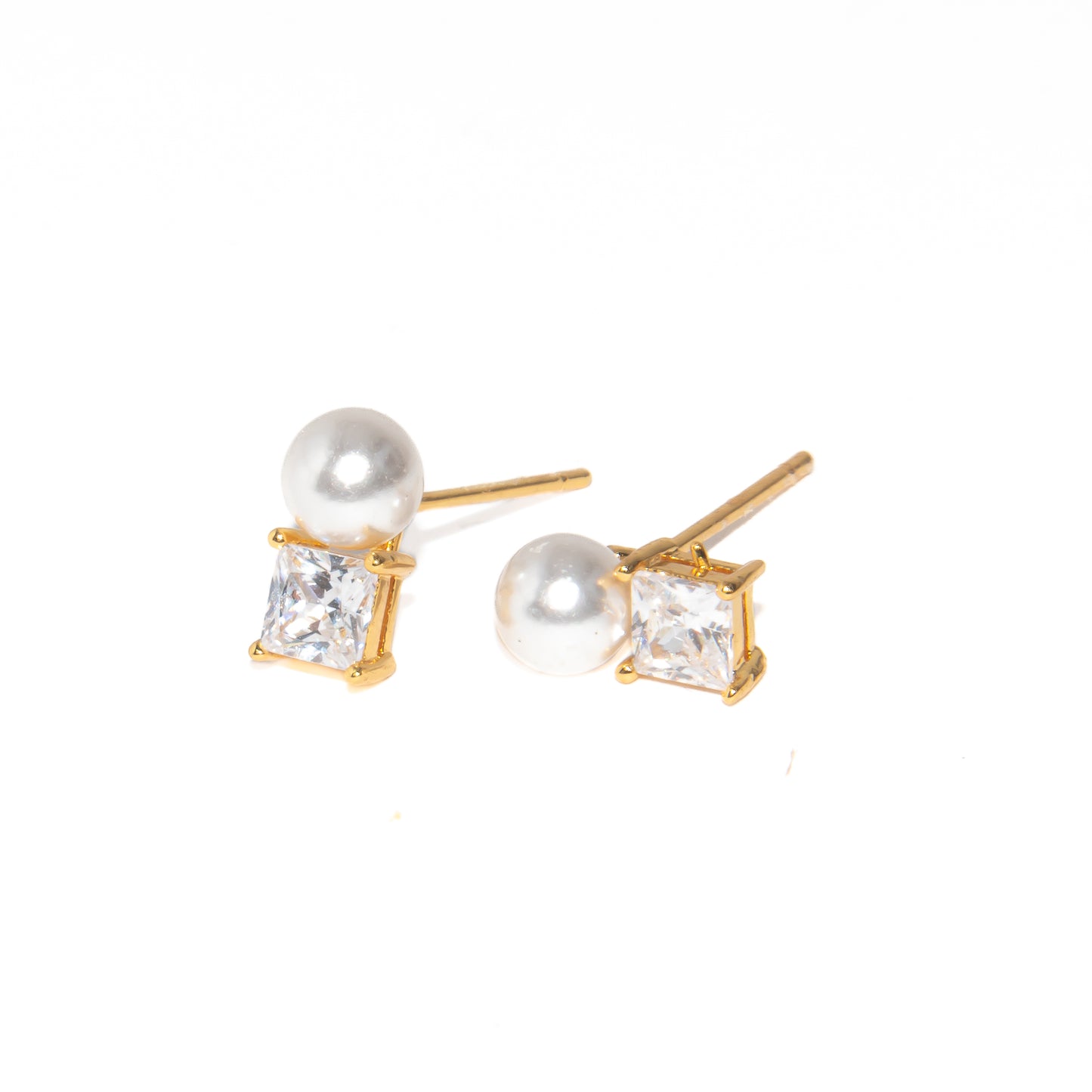 PEARL SQUARED BASIC STUDS