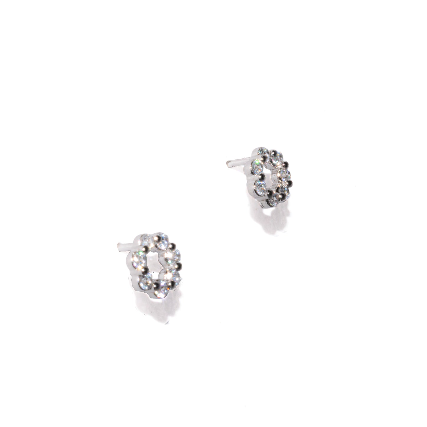 SPARK ROUND SILVER STUDS